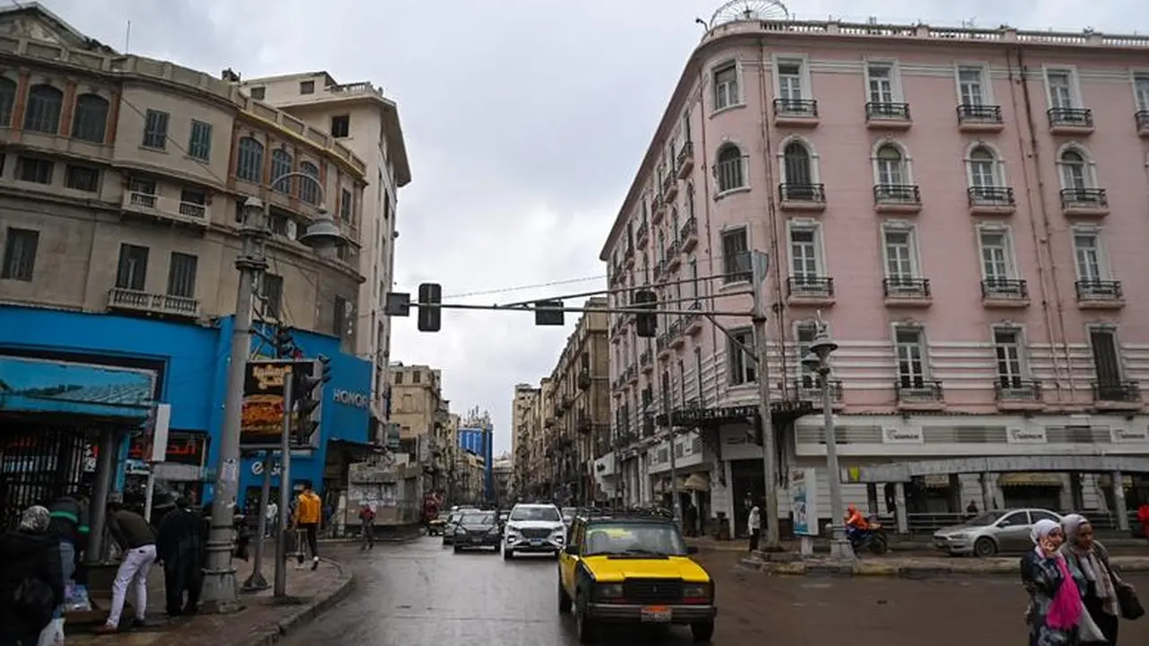 أمطار المحافظات الساحلية.. نوة الشمس الصغرى تواصل ضرب المدن لليوم الثاني ونشاط للرياح